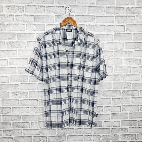 Patagonia Men's Organic cotton short sleeve button up shirt crinkle plaid sz M - Picture 1 of 6